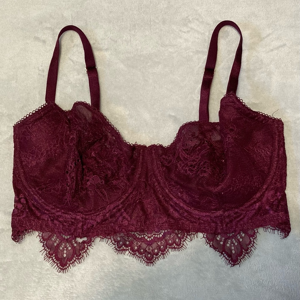 Victorias Secret Sexy Lace Bra (34-C)